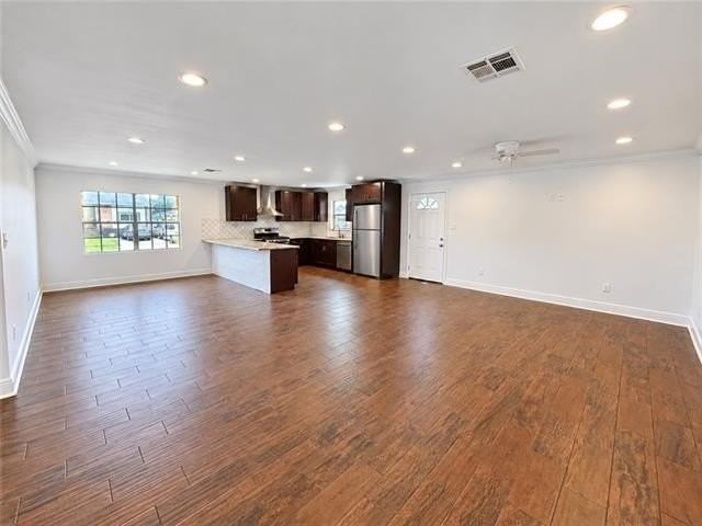 116 Adonis Way - Photo 4 of 20