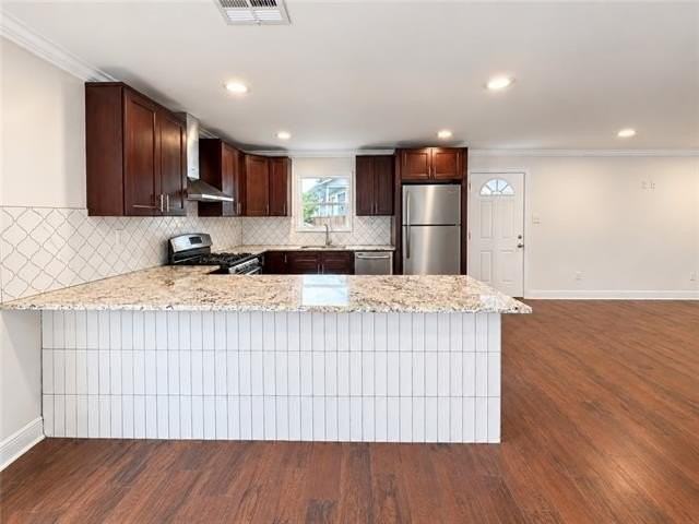 116 Adonis Way - Photo 7 of 20