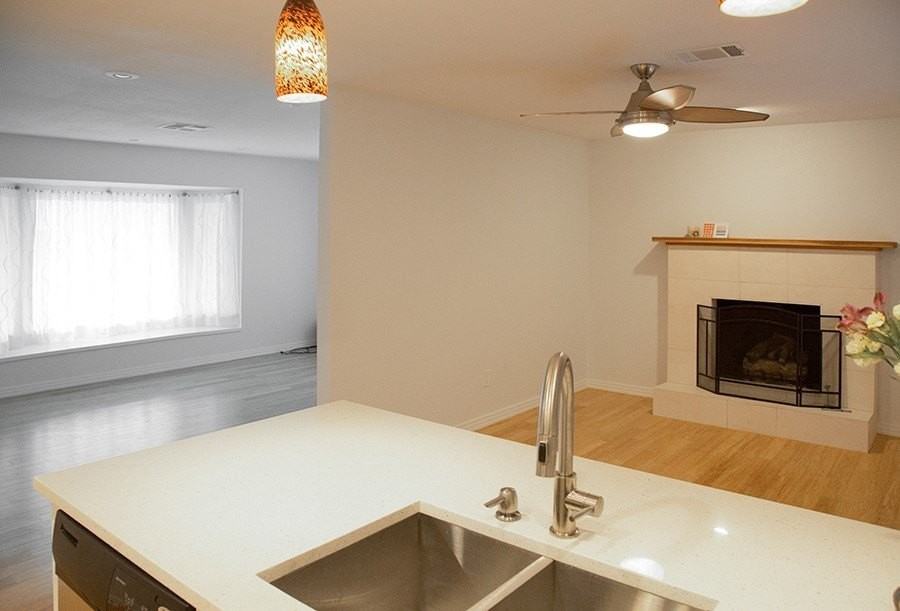 628 Dumont Dr - Photo 5 of 13