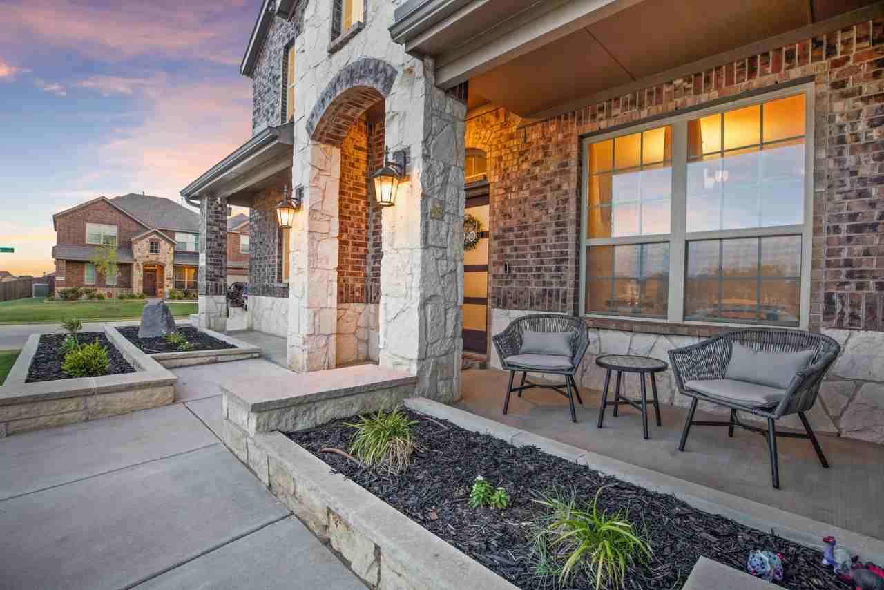 2801 Cerro Ranch Rd - Photo 4 of 36