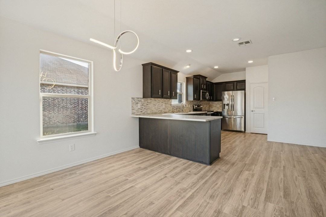 2815 Briarbrook Dr - Photo 5 of 12