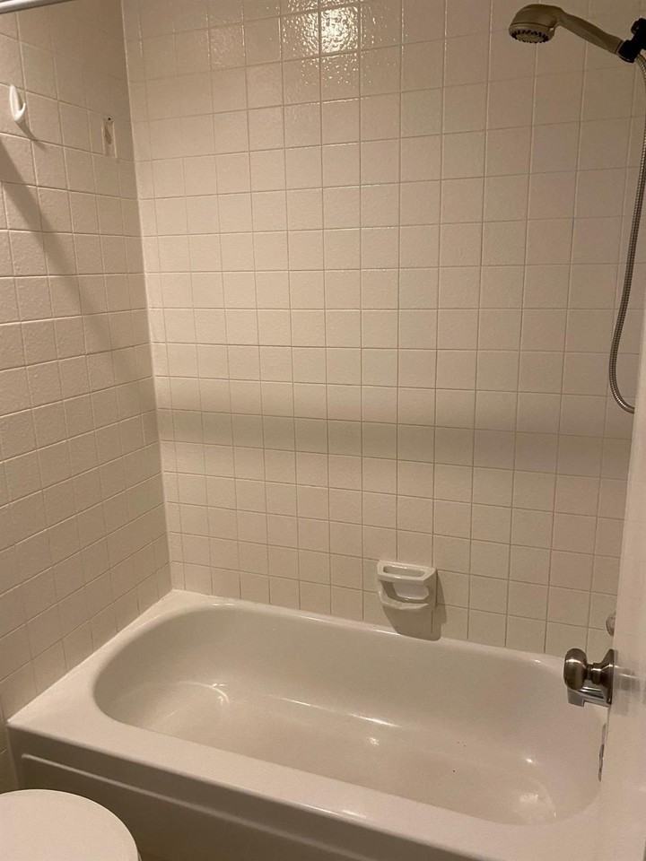 3055 Gregory Ln - Photo 7 of 18