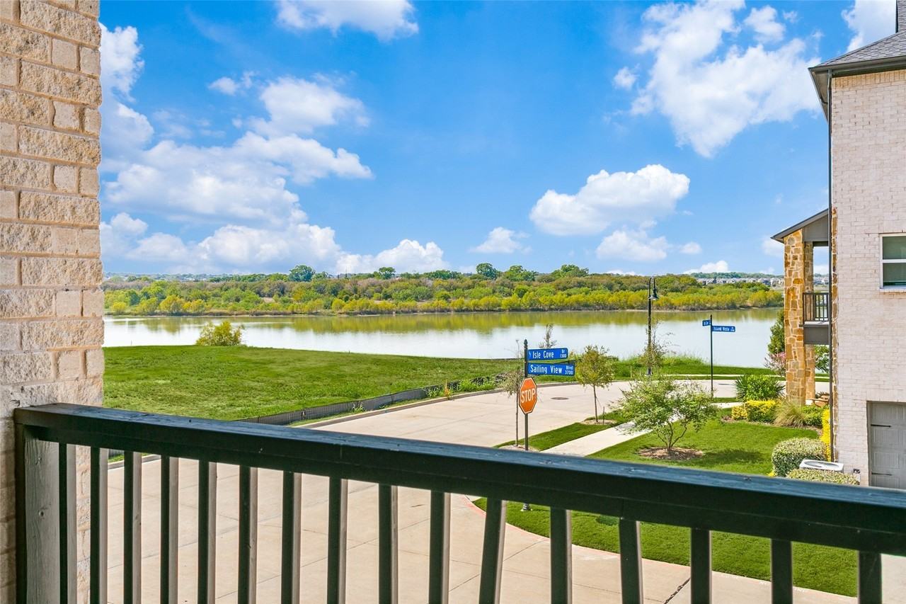 3703 Sailing View Blvd - Photo 5 of 19