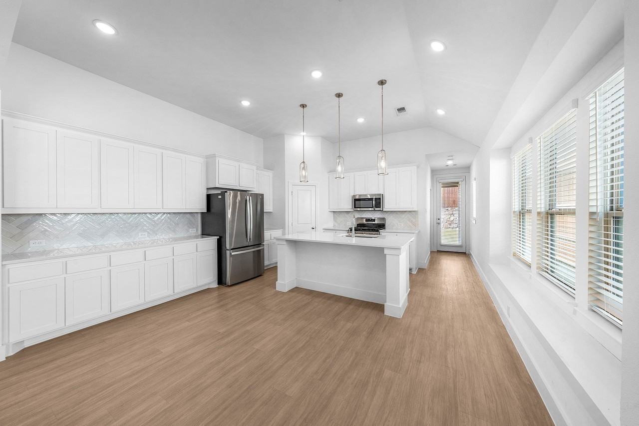 3800 Talisker Blvd - Photo 4 of 27