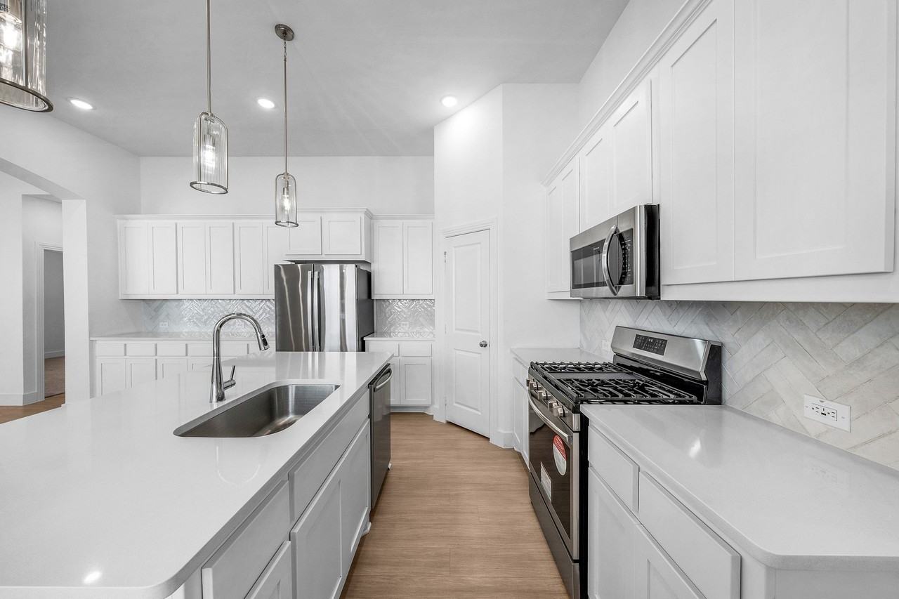 3800 Talisker Blvd - Photo 6 of 27