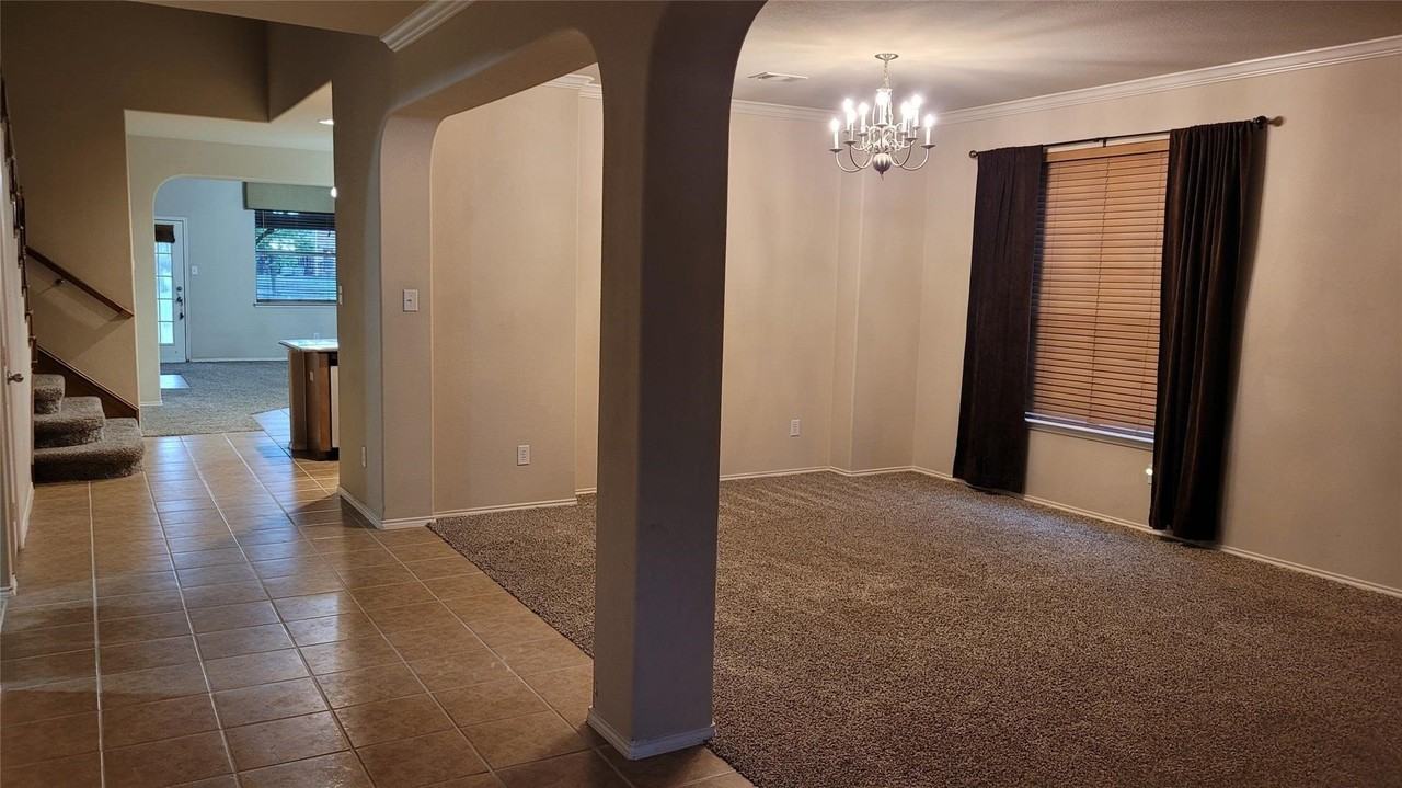 12739 Cardinal Creek Dr - Photo 5 of 23