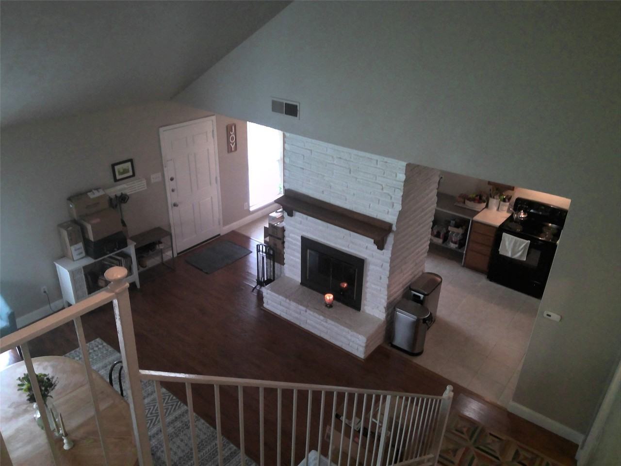 7348 Walling Ln - Photo 3 of 14