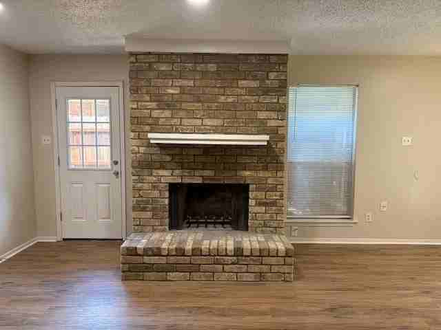 715 Oakwood Ln #A - Photo 6 of 24