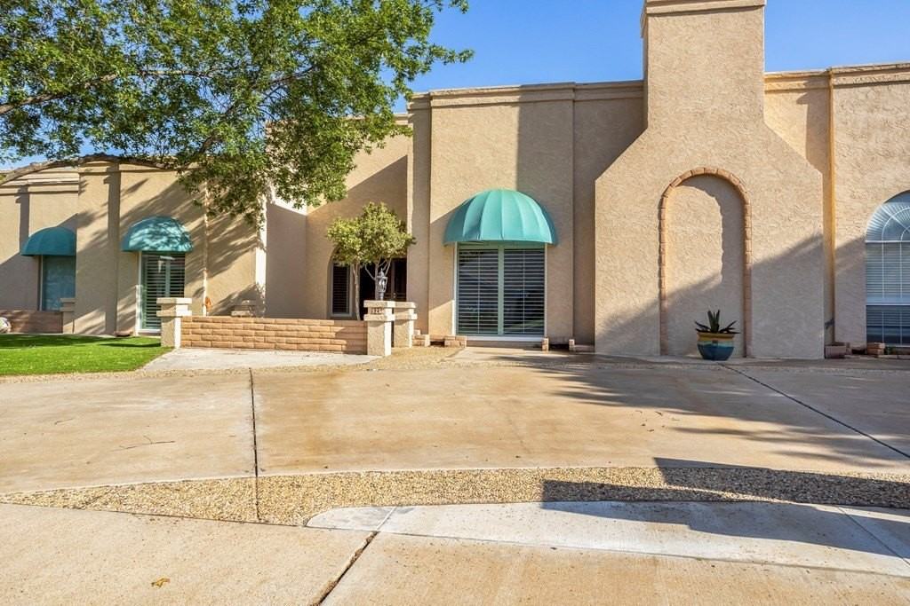 925 Sartain Dr - Photo 2 of 29