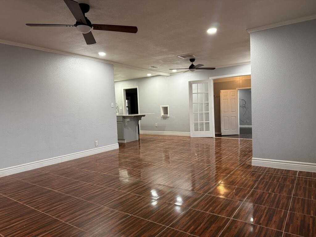 3814 E Marigold St - Photo 2 of 10