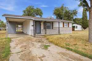 featured image of 513 E 44th St