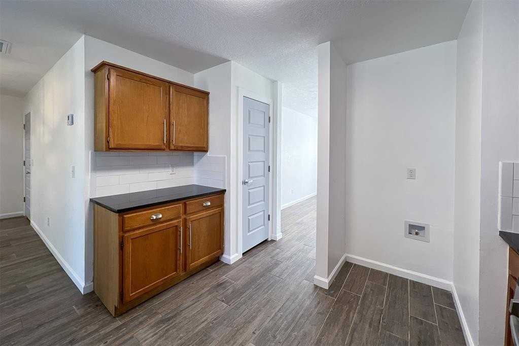 15108 Todd Way - Photo 7 of 40
