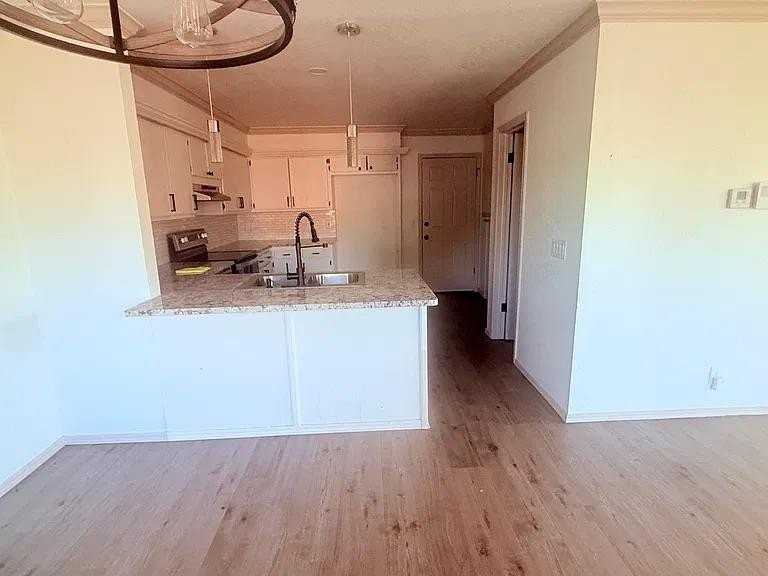 2221 Shadowridge Ct - Photo 7 of 20