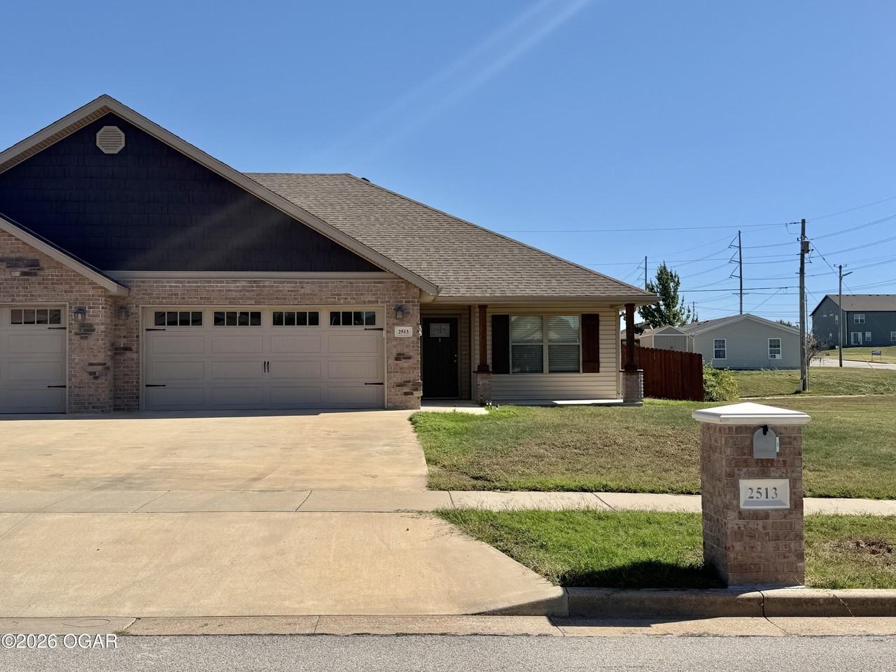 2513 Murphy Ave