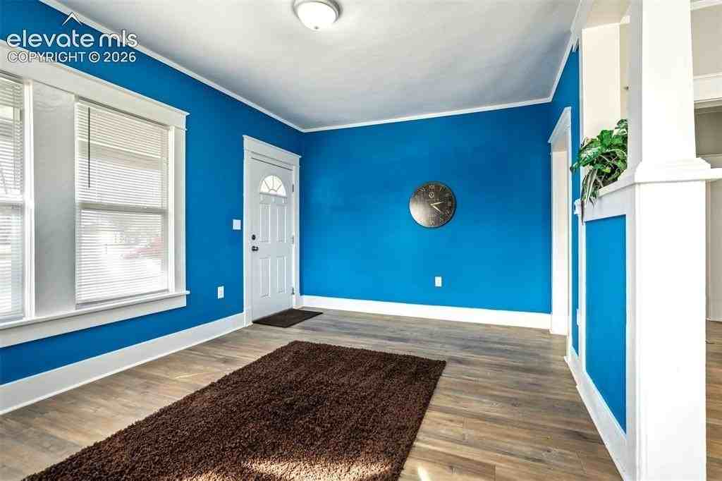 506 N Main St - Photo 7 of 36