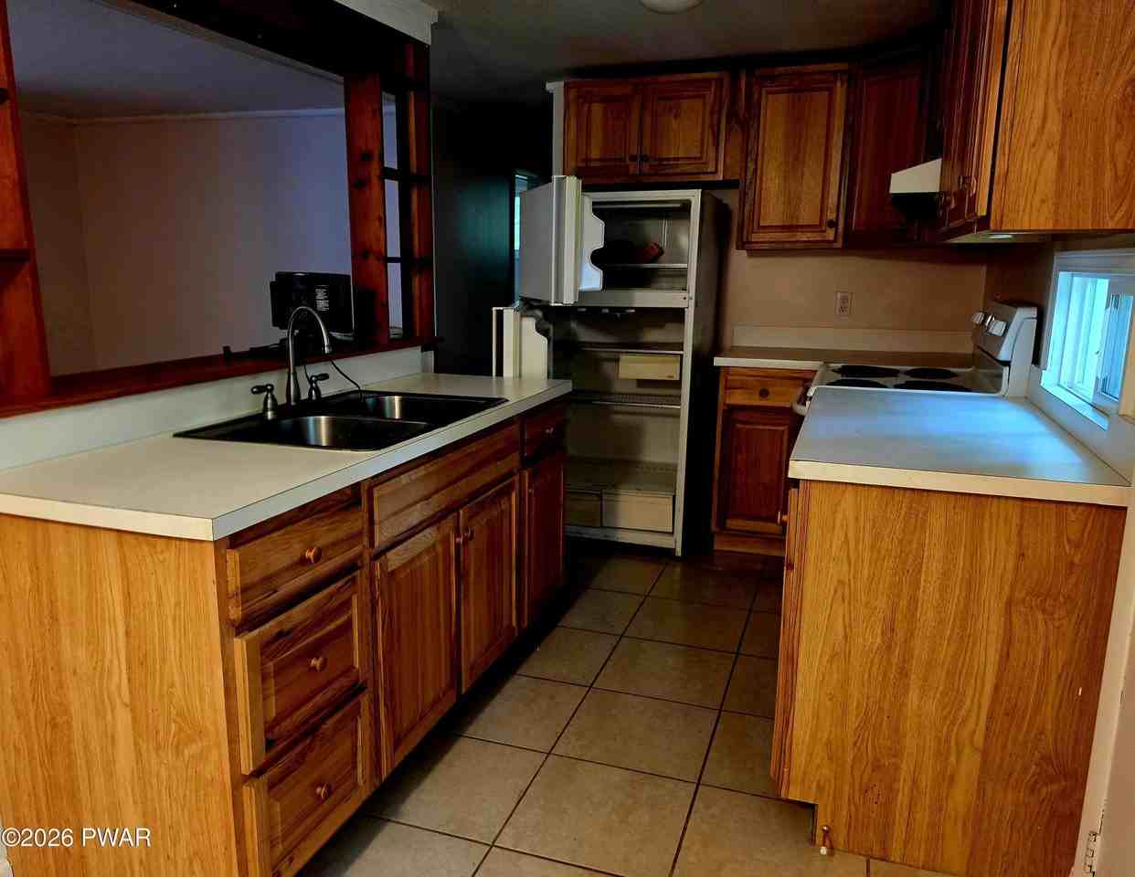 123 Lewis Rd - Photo 7 of 15