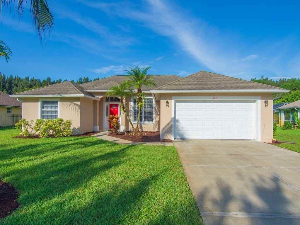 4819 51st Ct - Photo 3 of 32