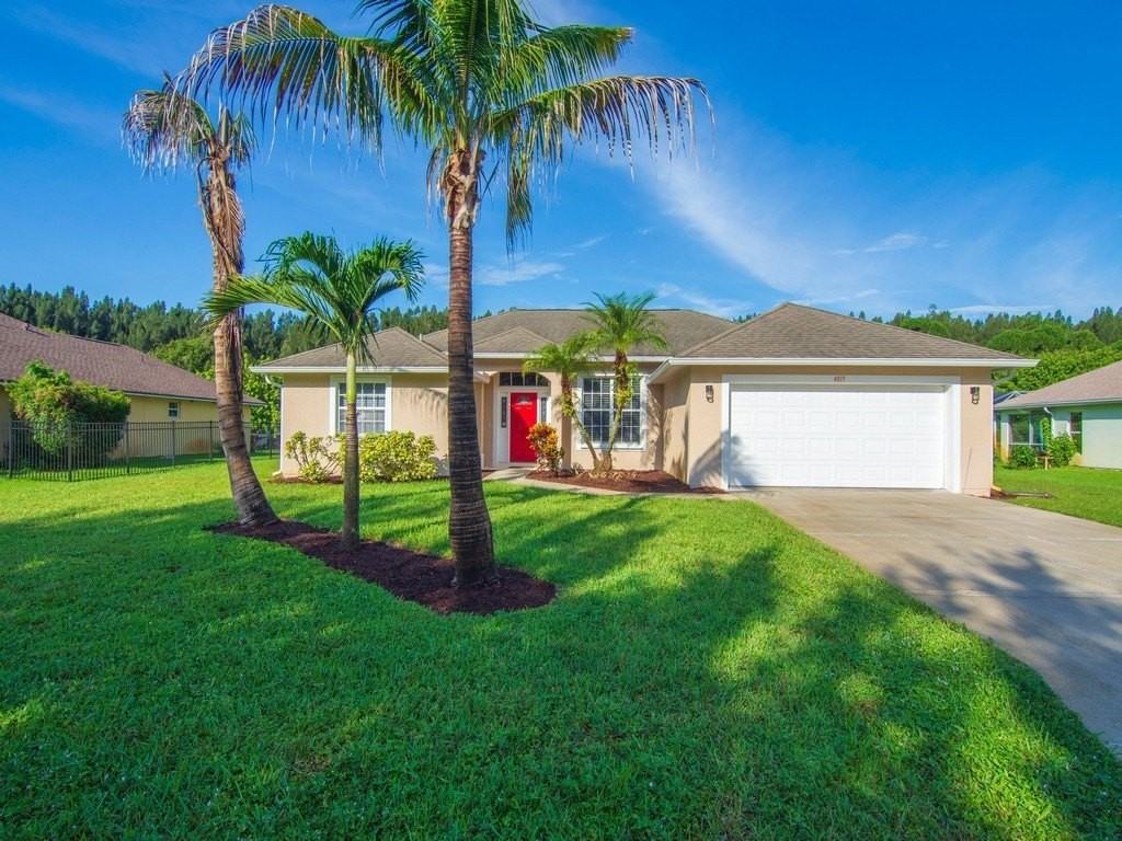 4819 51st Ct - Photo 4 of 32