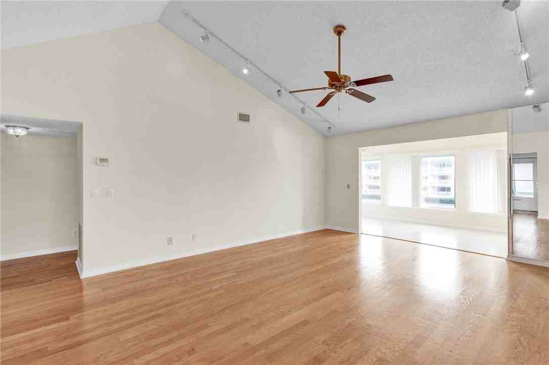 6109 River Run Dr #6109 - Photo 6 of 33