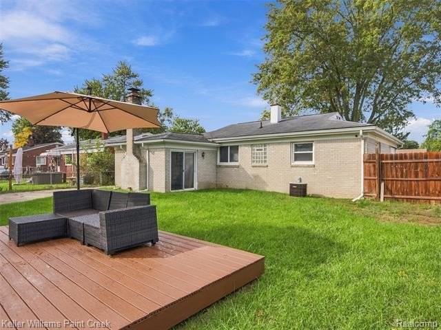 47414 Winthrop St - Photo 7 of 34