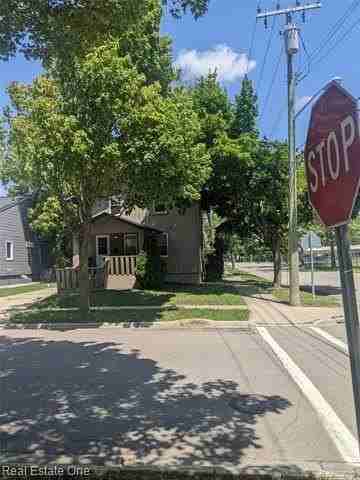 1591 Humphrey Ave - Photo 2 of 21