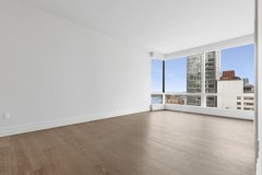 77 Greenwich St - Photo 1 of 1