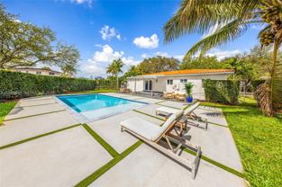 172 Bentley Dr - Photo 1 of 1
