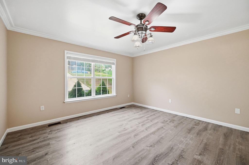 28 Cherry Laurel Dr - Photo 7 of 21