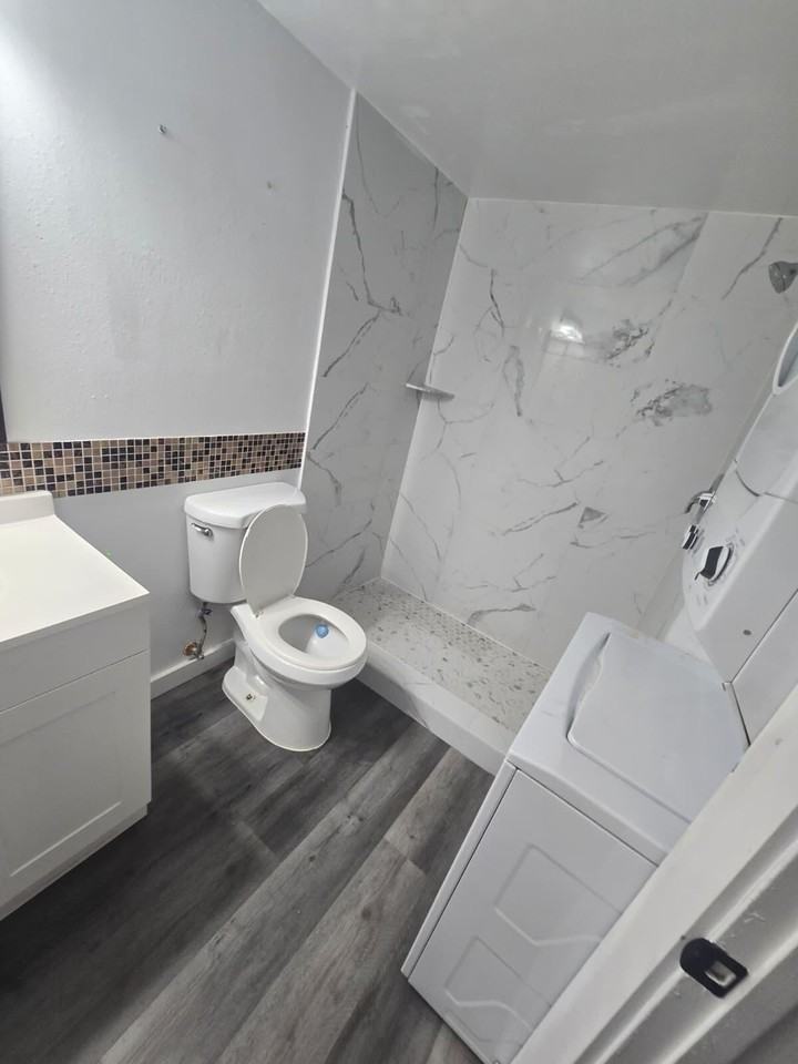 7197 Golf Colony Ct #104 - Photo 6 of 6
