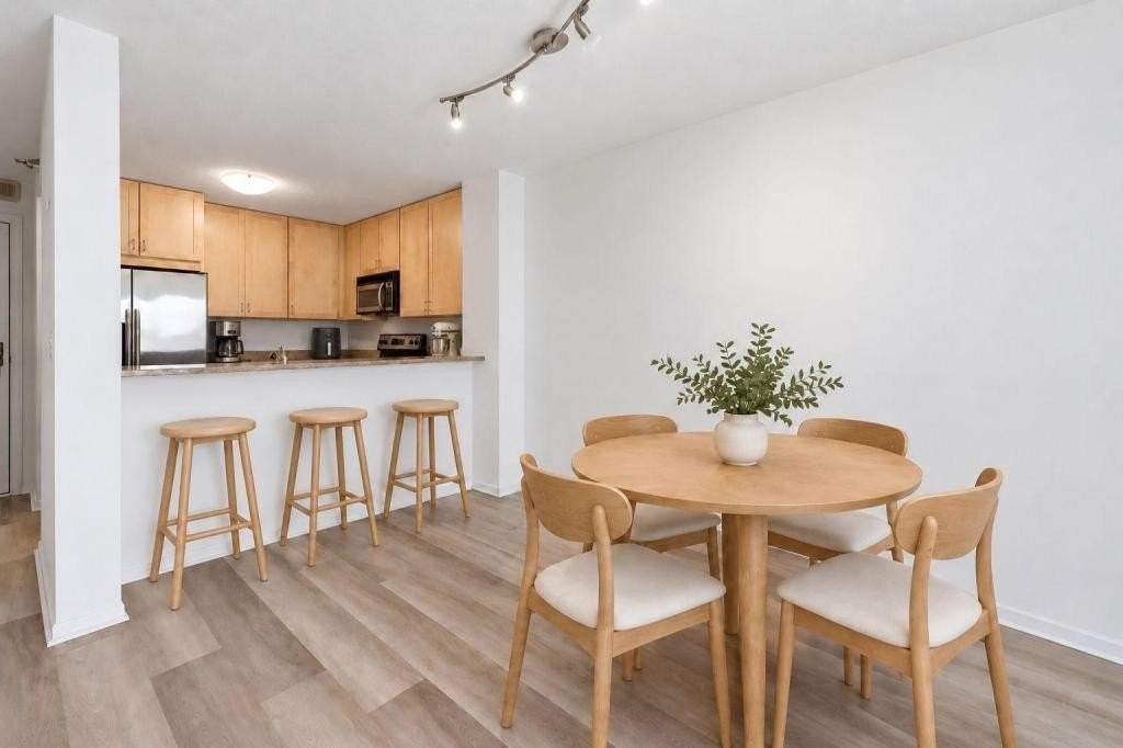 401 S 1st St #1103 - Photo 5 of 50