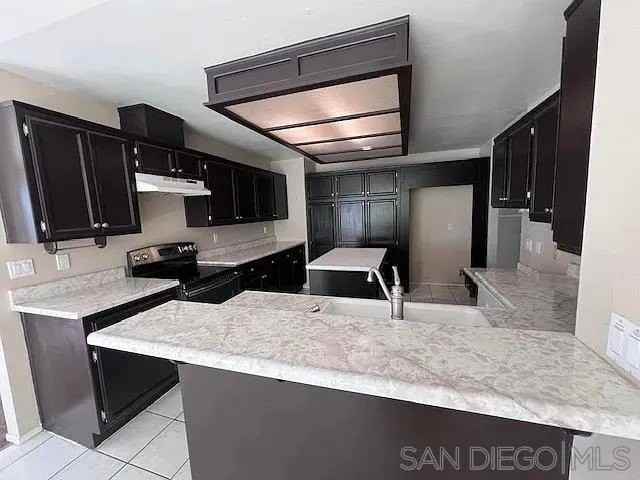 9960 W Lilac Rd - Photo 7 of 18