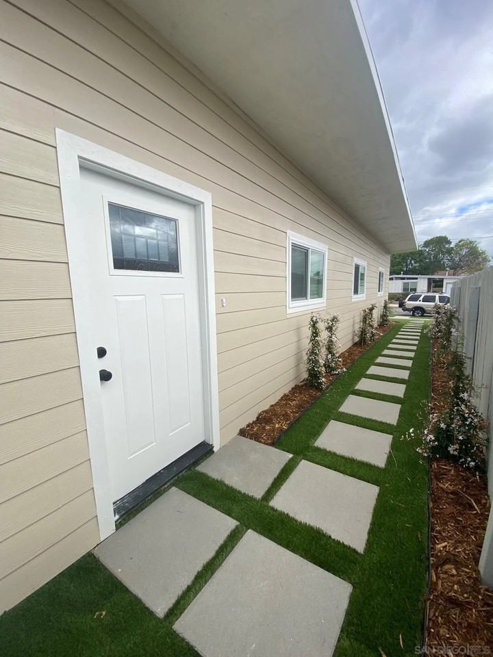 6344 Anvil Lake Ave - Photo 6 of 34