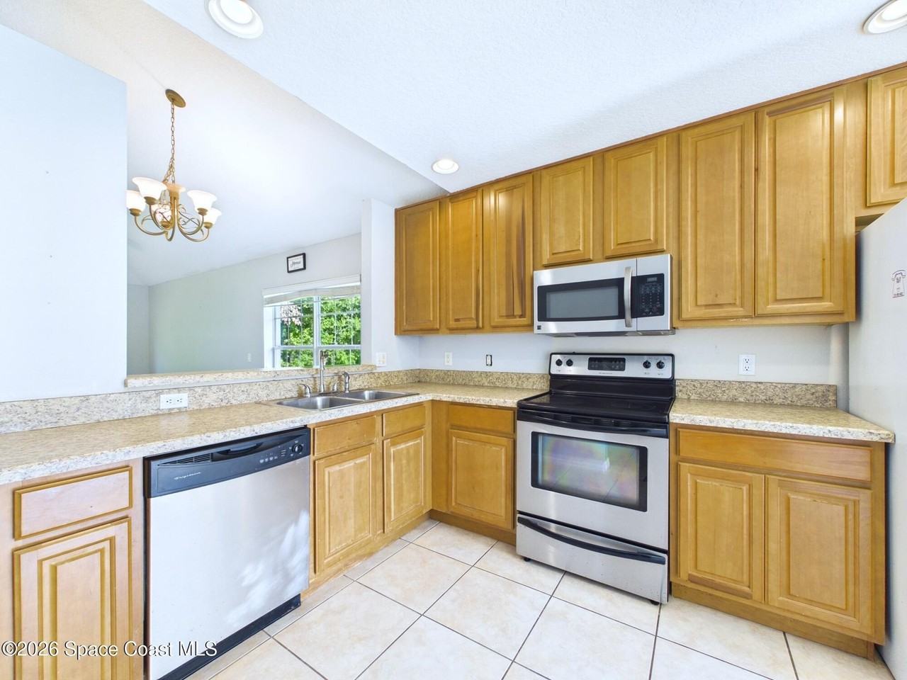 3432 Dairy Rd #4 - Photo 4 of 29