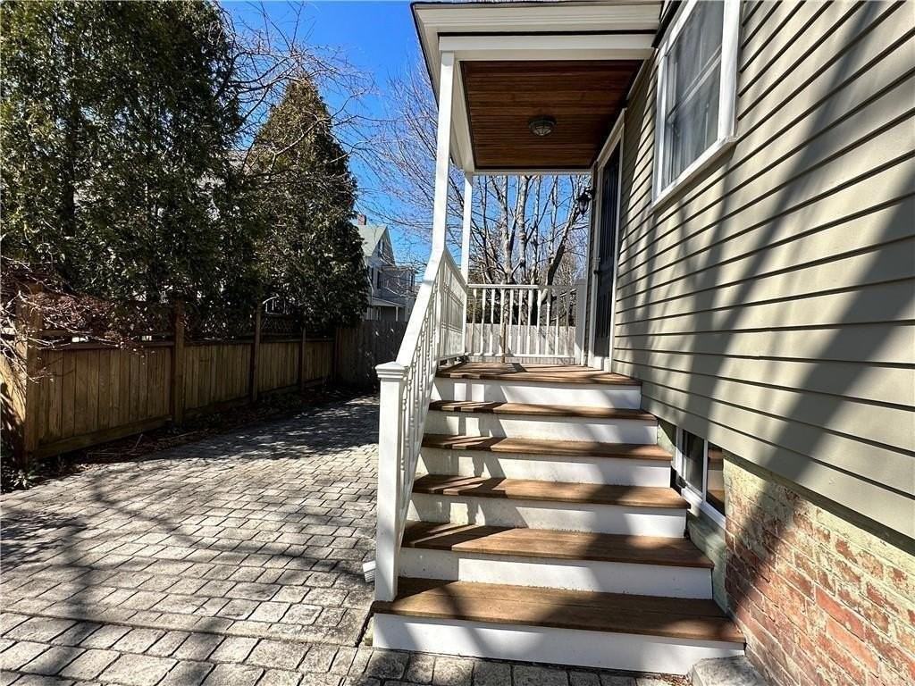 53 Burton St #2 - Photo 6 of 24