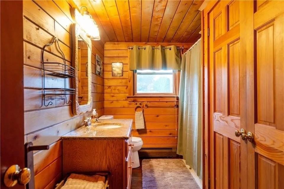 65 Park Ave - Photo 3 of 19