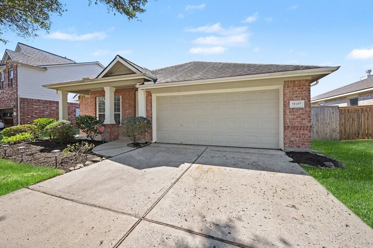 20107 Monarda Manor Ct - Photo 4 of 24