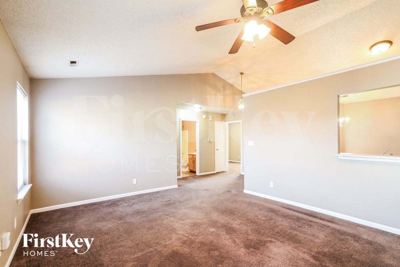 5226 Sweet River Way - Photo 4 of 15