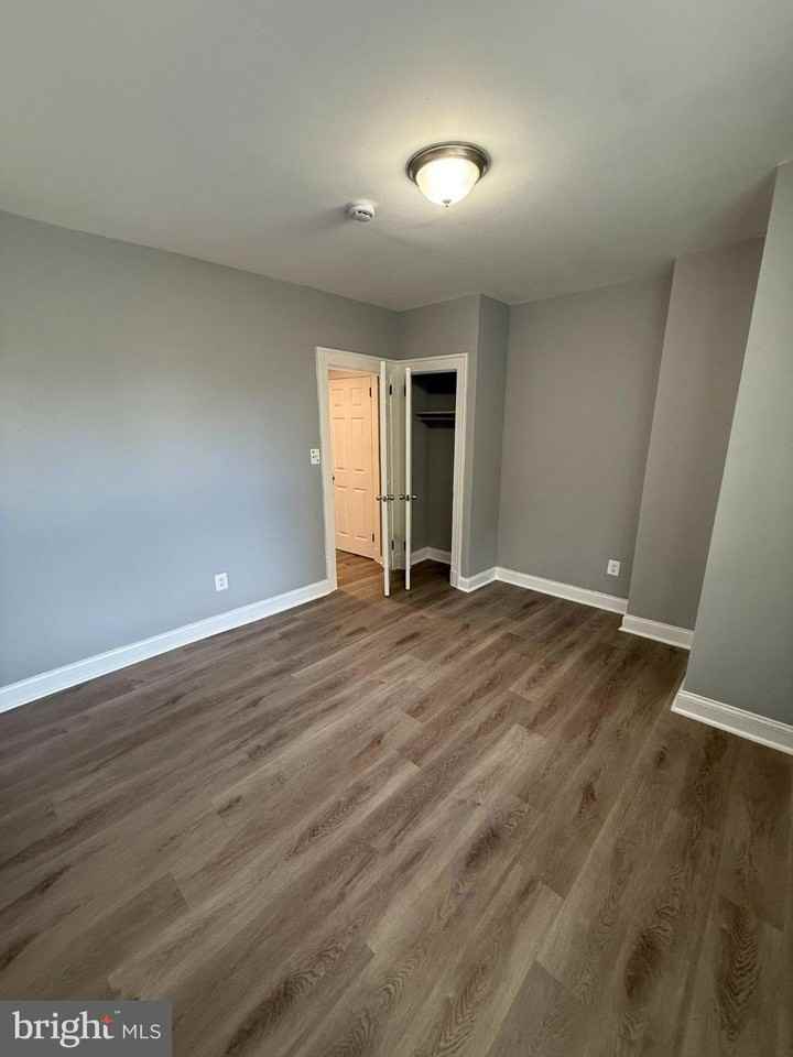 640 Girard St Ne #1 - Photo 6 of 18