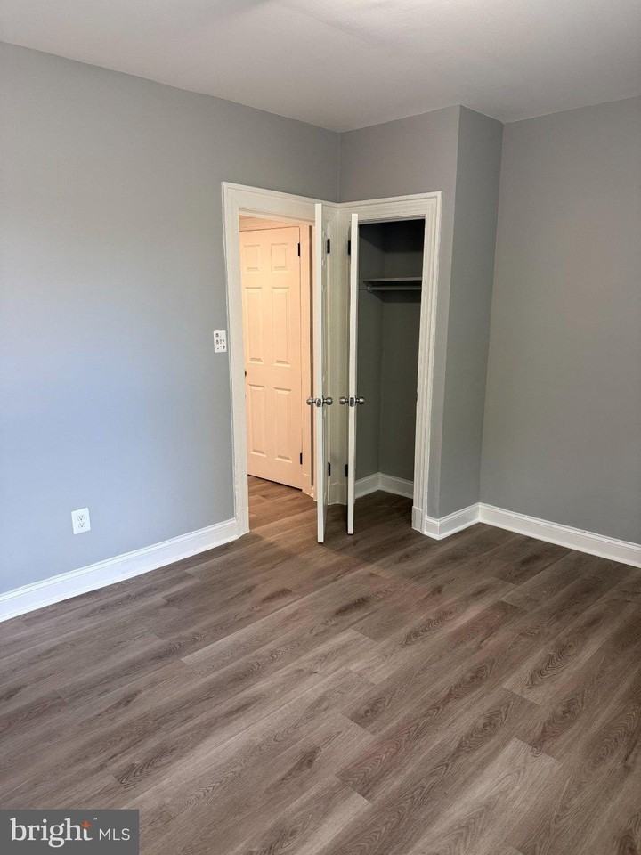 640 Girard St Ne #1 - Photo 7 of 18