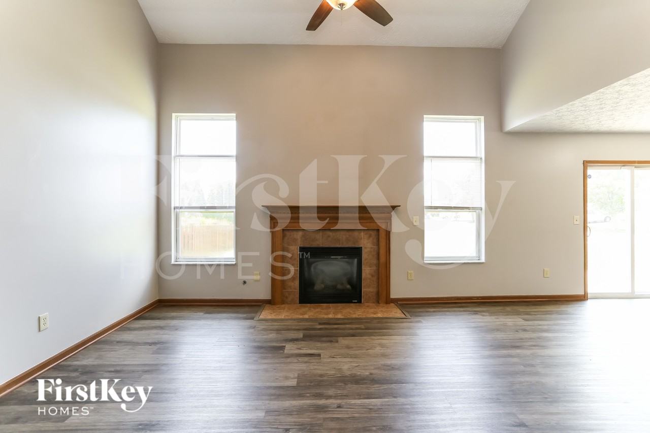 2131 Balais Ct - Photo 3 of 16