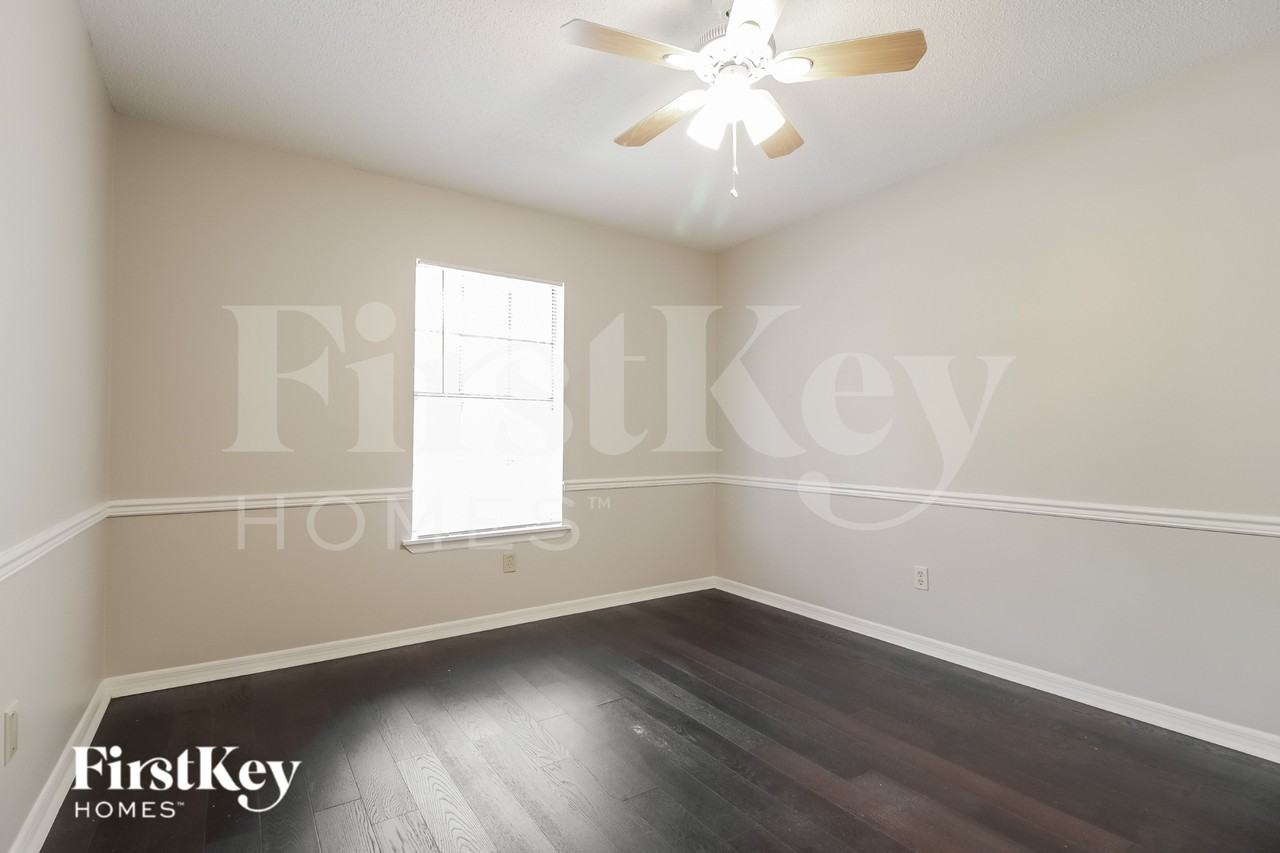 1344 Stone St Nw - Photo 7 of 16