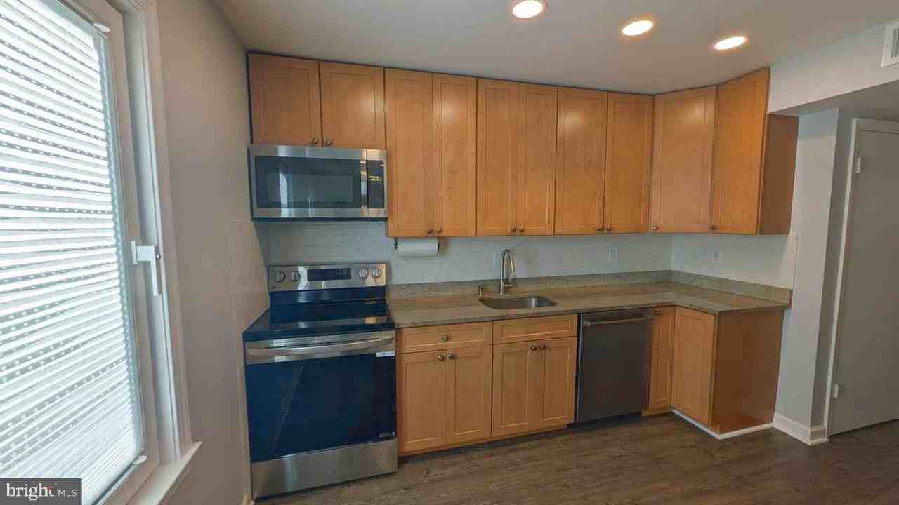 13 Marwood Ct - Photo 4 of 25
