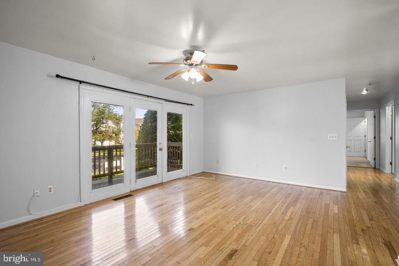 101 Bufflehead Ct - Photo 4 of 26