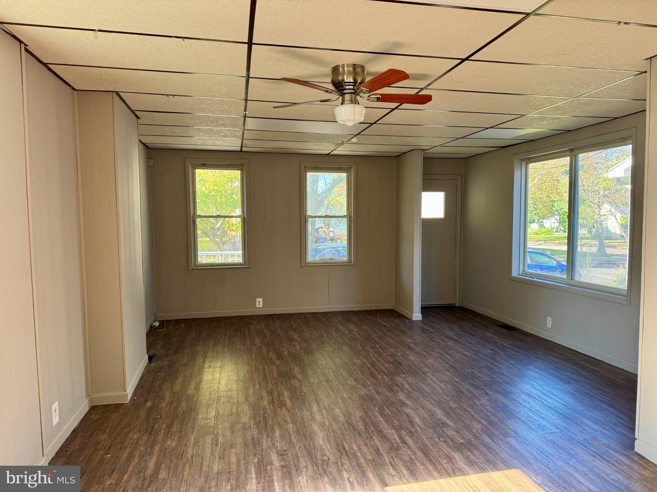 206 Arch St - Photo 2 of 24