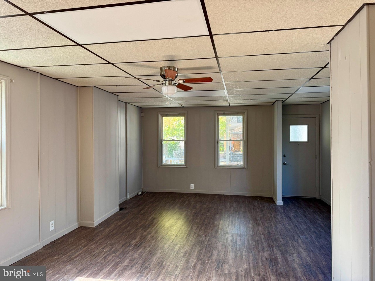 206 Arch St - Photo 3 of 24