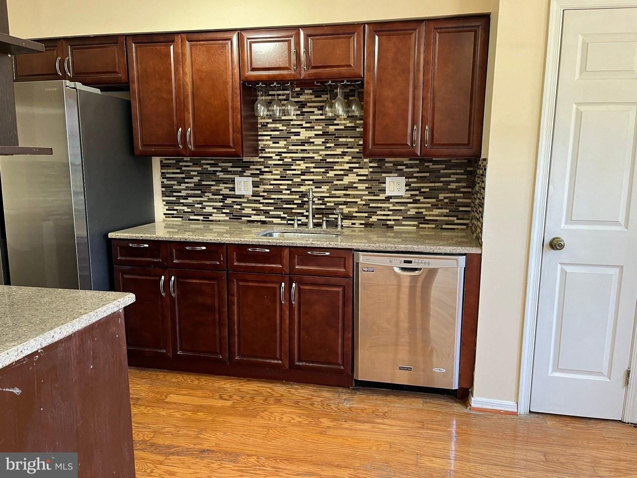 4 Fair Oaks Ct - Photo 2 of 14