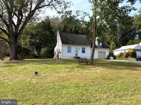 1204 N Bailey Rd - Photo 1 of 1