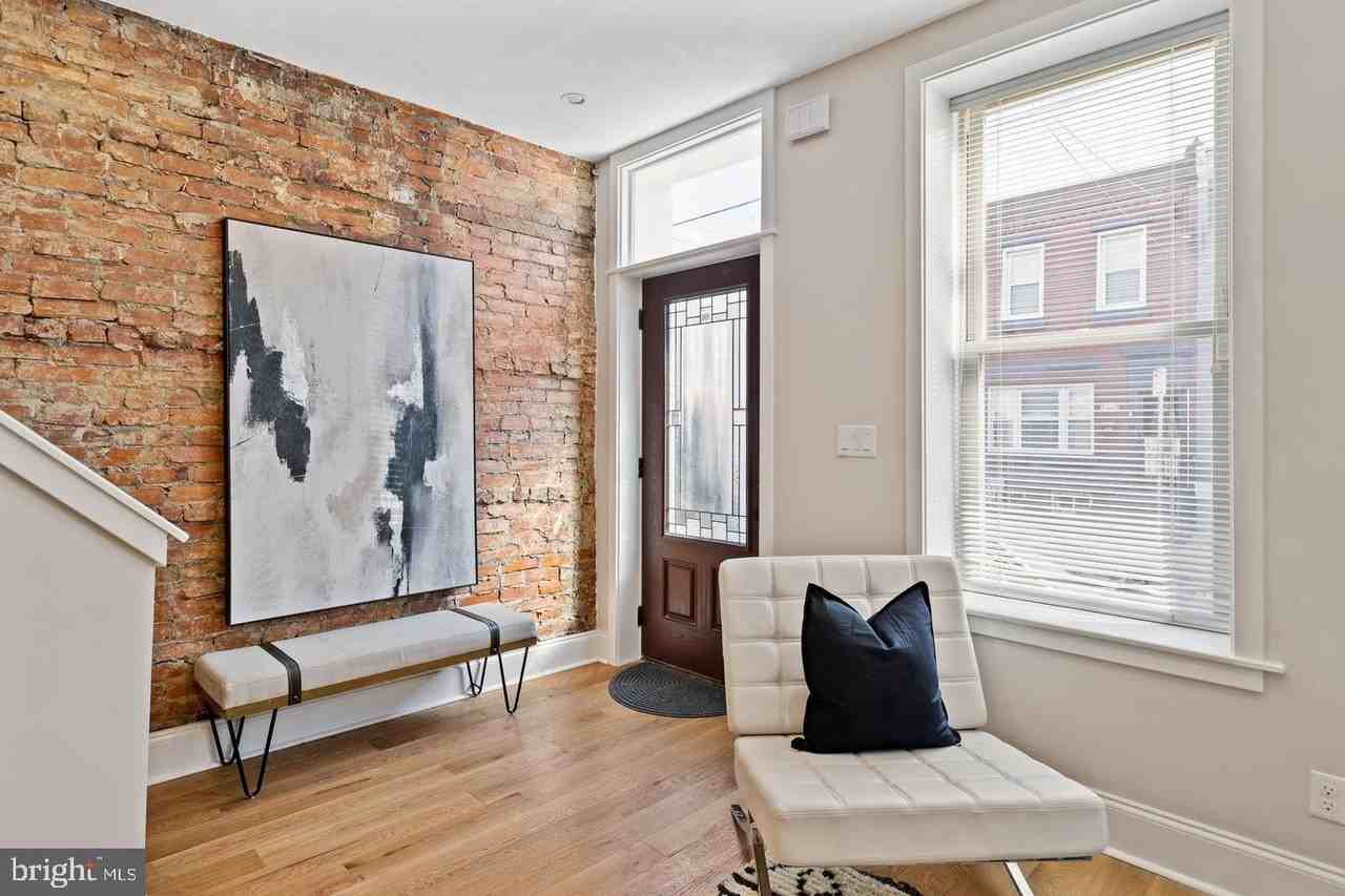 1406 S 23rd St - Photo 4 of 34