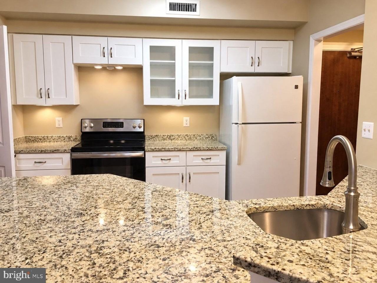 801 S Pitt St #332 - Photo 2 of 16