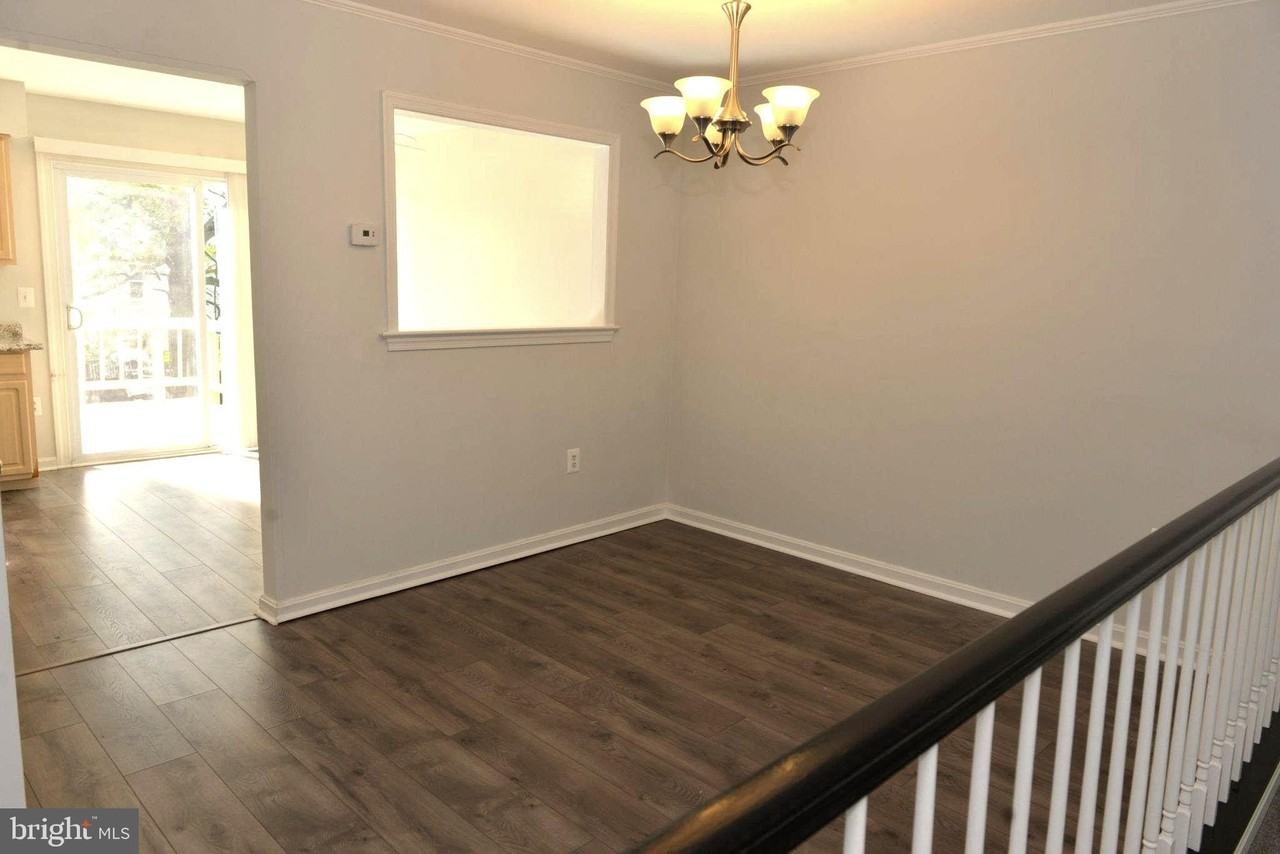 7379 Hidden Knolls Ct - Photo 5 of 22